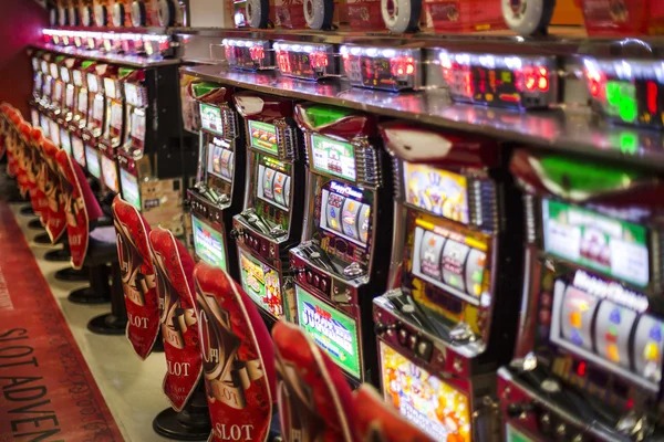menangjudi dashboard showing multiple game categories and live tables